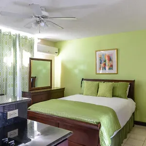 Beach Studio 10 Ocho Rios